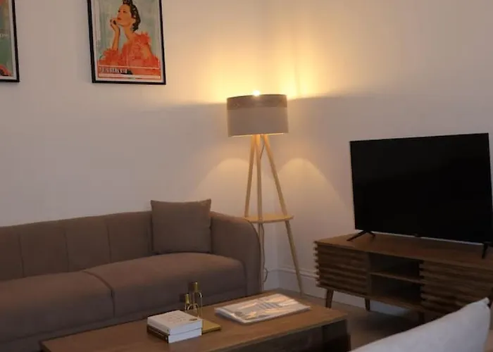 Elegant 3br At Haymarket Apartment Edinburgh