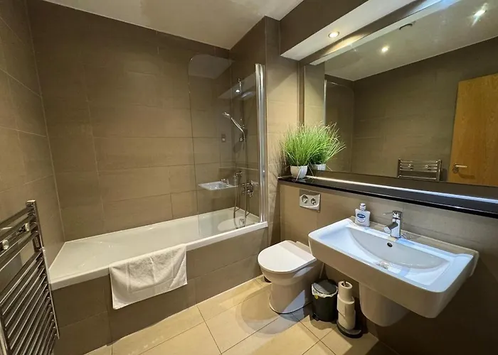 Weston's Penthouse Sleep 10, 6 Beds Free Parking Εδιμβούργο