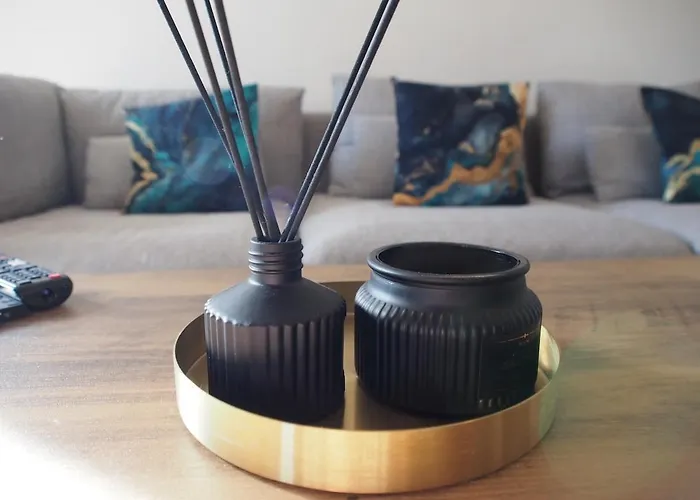 Daire Fettes - Homely 2bd In Quiet Development Edinburgh