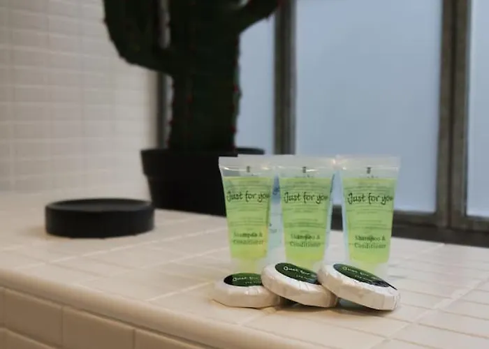 Stockbridge 1br With Parking דירה