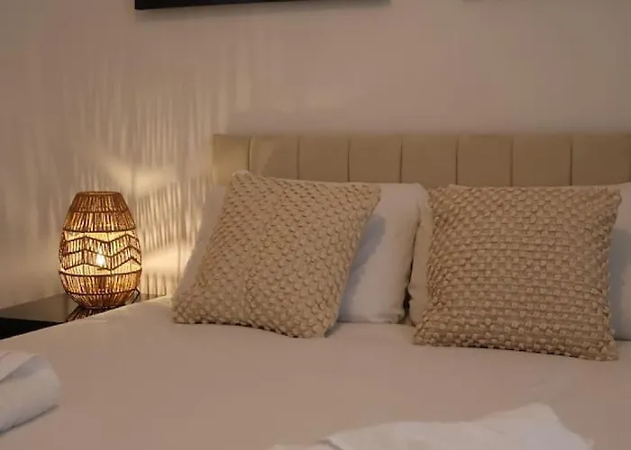 Elegant 3br At Haymarket Edinburgh