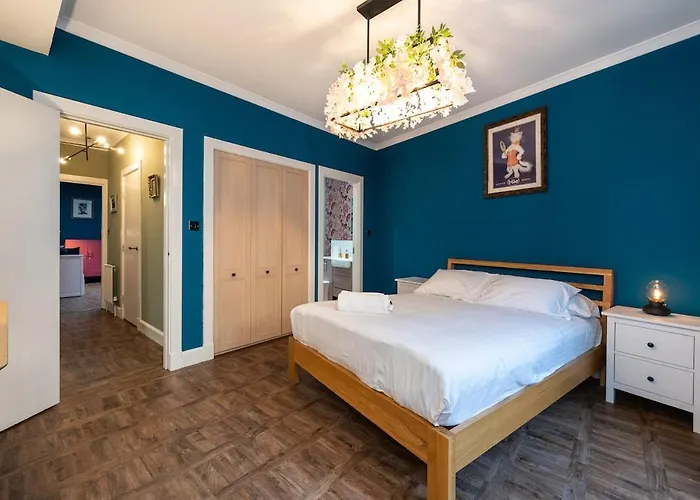 Luxury Flat With Ensuite * אדינבורו