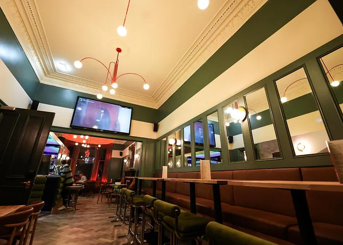 Revolver Hostel
