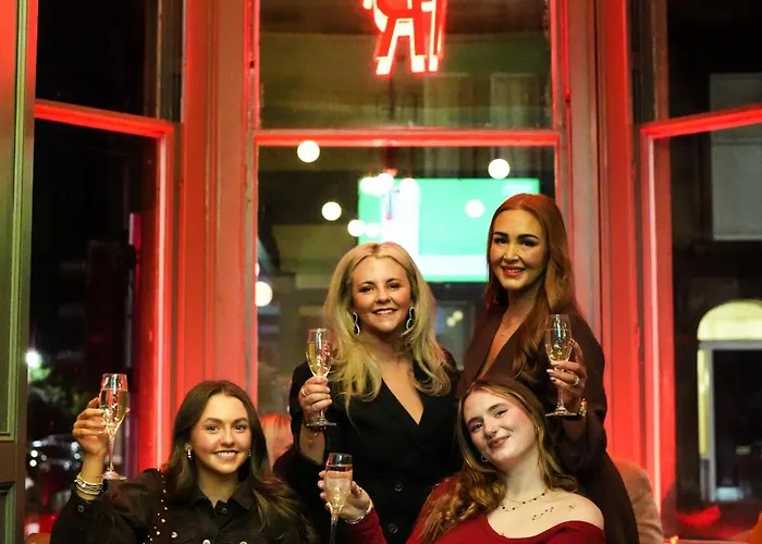 Revolver * Edinburgh