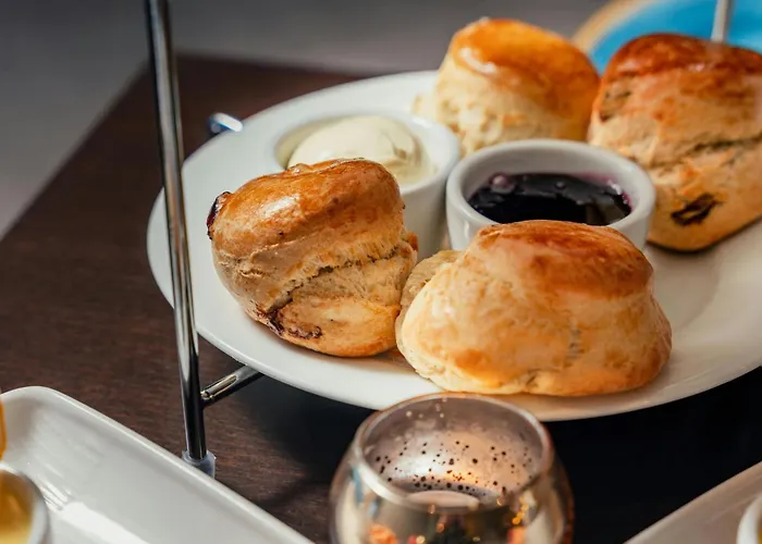 Hotel The Glasshouse, Autograph Collection 5*