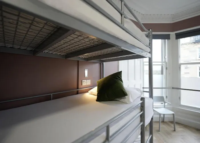 Revolver * Edinburgh