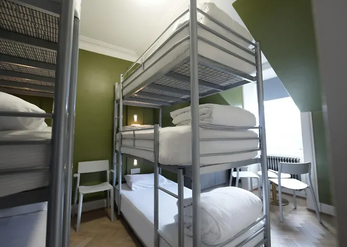 Revolver Hostel Edinburgh