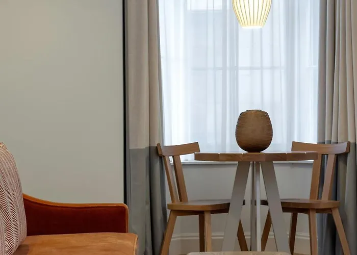 Aparthotel Old Town Chambers, Autograph Collection 5*