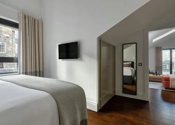 Old Town Chambers, Autograph Collection Aparthotel