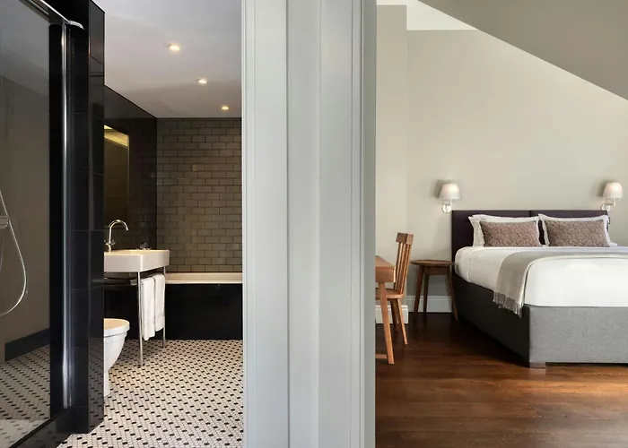 Aparthotel Old Town Chambers, Autograph Collection