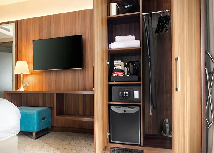 Hotel Courtyard By Marriott 4*