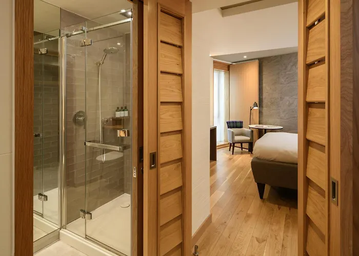 Market Street Hotel 4*
