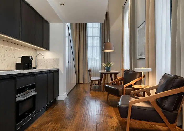 The Grand, A Luxury Collection Hotel, Ξενοδοχείο με διαμερίσματα 5*