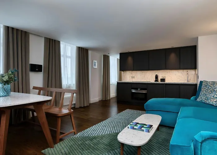 The Grand, A Luxury Collection Hotel, 公寓式酒店 5*