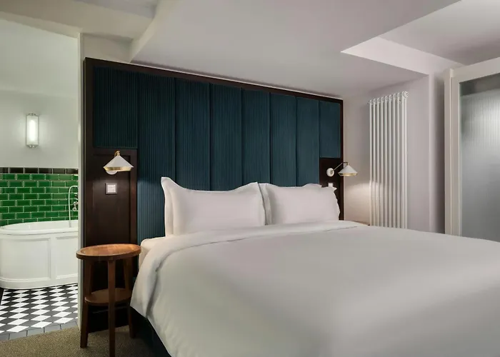 The Grand, A Luxury Collection Hotel, 5*