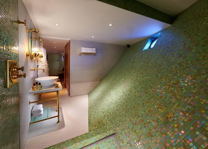 Fingal 5* Edinburgh