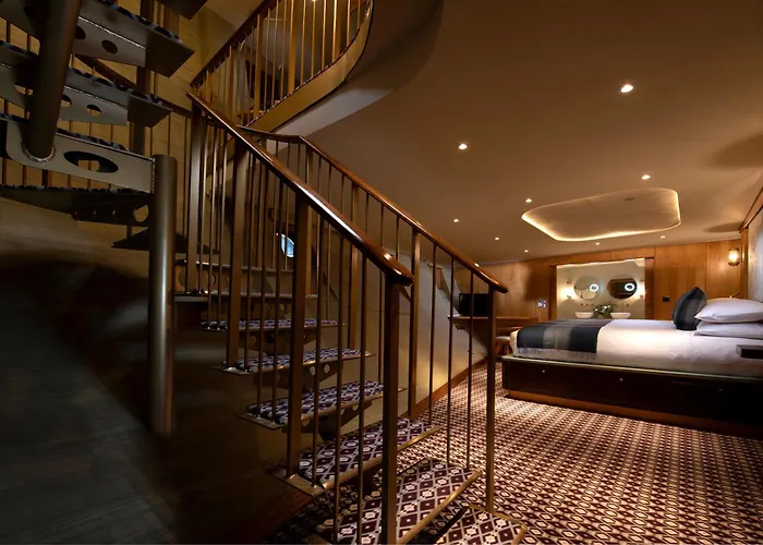 Fingal 5* Edinburg