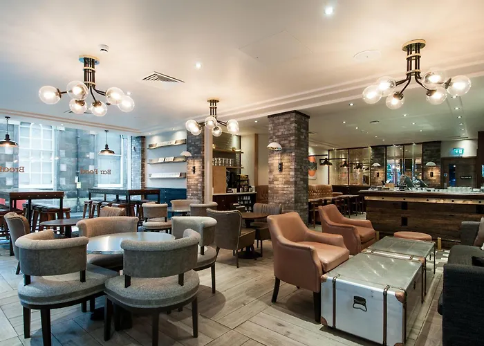 Hub Centre - Rose Street 3*