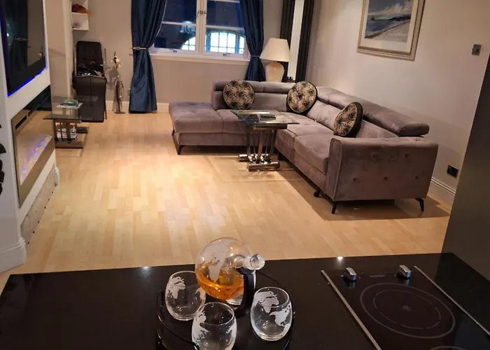 Townhouse With 3 Bathrooms Villa Edinburgh