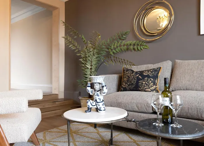 Aparthotel 30 Castle Street