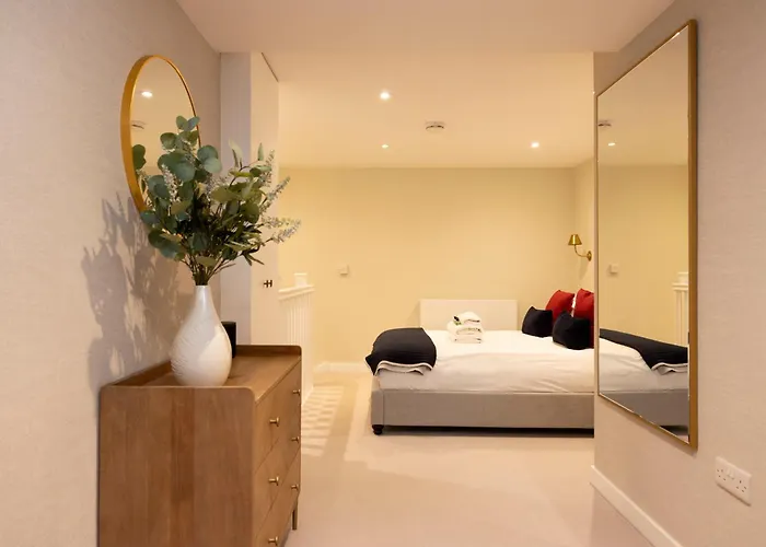 Appartement Argyl - Old Town Mews With Parking Edinburgh