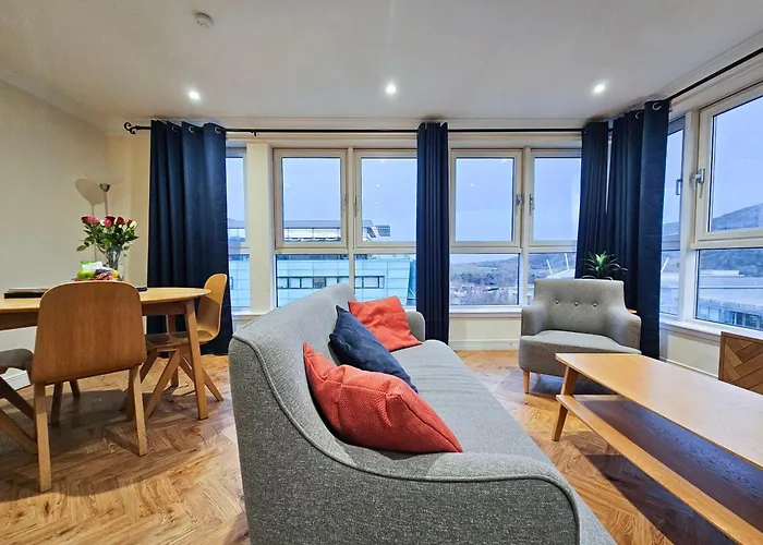 2-bedroom With Free Parking And Stunning Views
