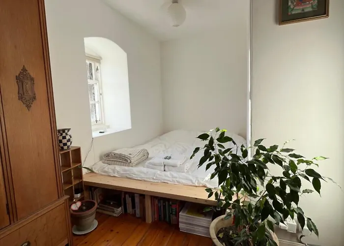 Light & Stylish Loft In Heart Of The Old Town