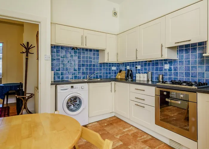 3 Bed In 79008 דירה *