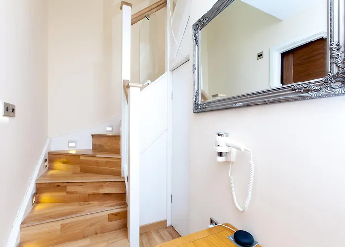 Appartement Luxurious Townhouse With Hot Tub *