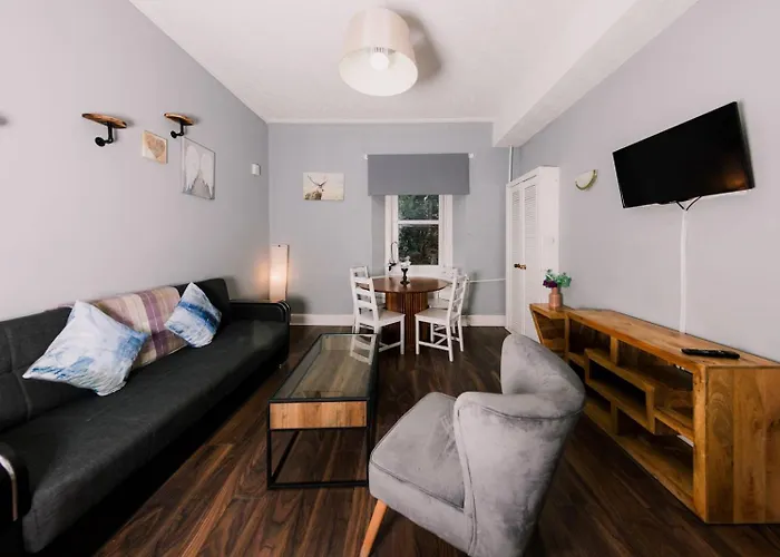 Stylish And Unique By The Meadows 8 Edinburgh