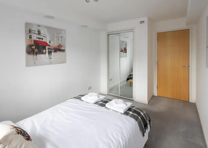 Kubique - Unique Leith *