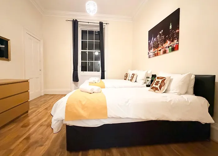 2 Bed Flat In Edimburgo