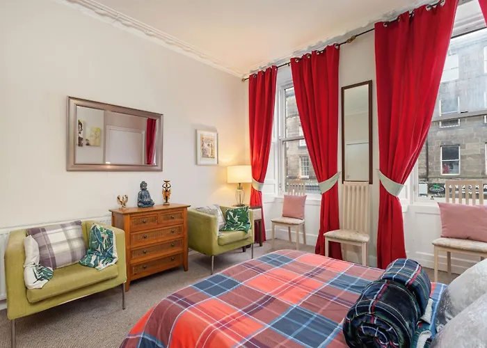 Apartment Spacious And *
