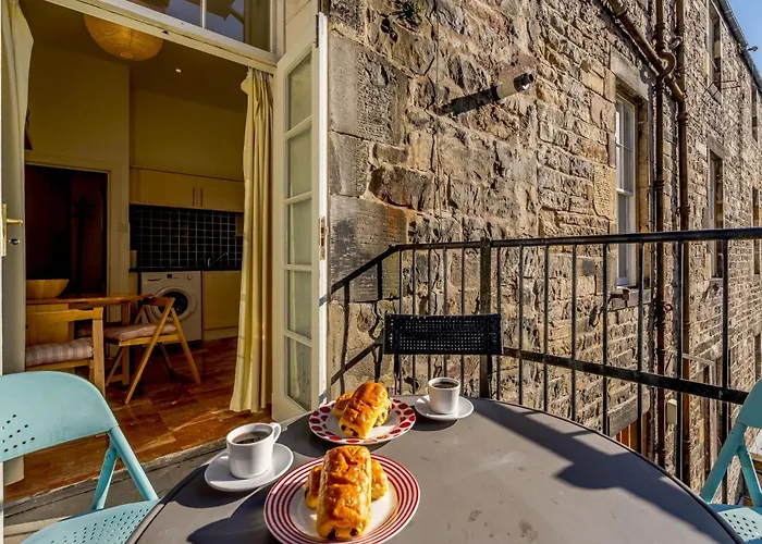 דירה 3 Bed In 79008 *