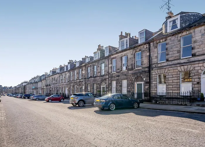 דירה 3 Bed In 79008 *