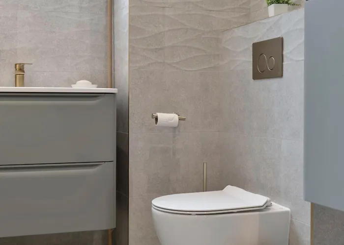 The Barony Fox Daire Edinburgh