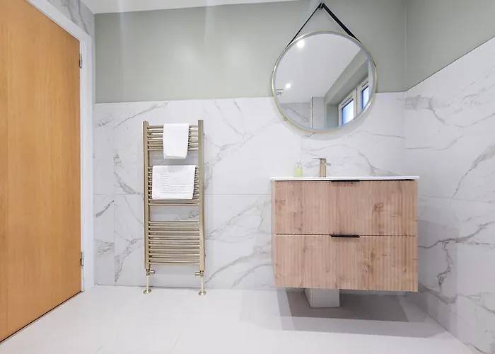 2-bedroom With Free Parking And Stunning Views Appartamento