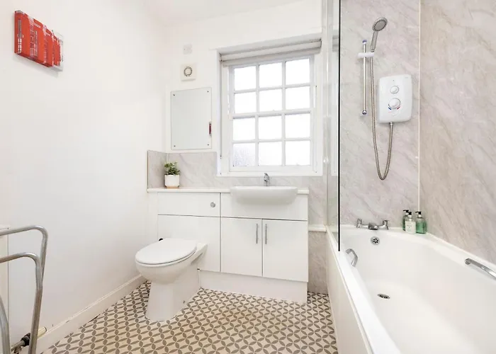 2-bedroom Old Town On Royal Mile * Edinburgh