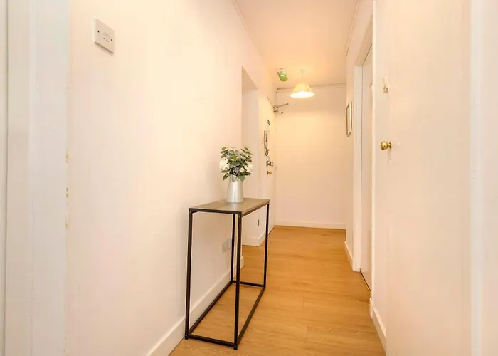 Apartment 2-bedroom Old Town On Royal Mile Edinburgh