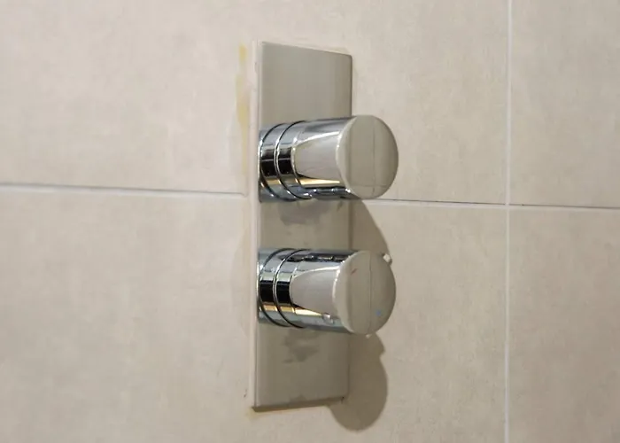 Bright & Modern Flat דירה *