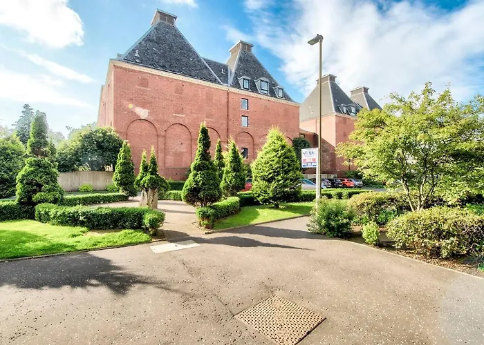 Bright & Modern Flat דירה אדינבורו