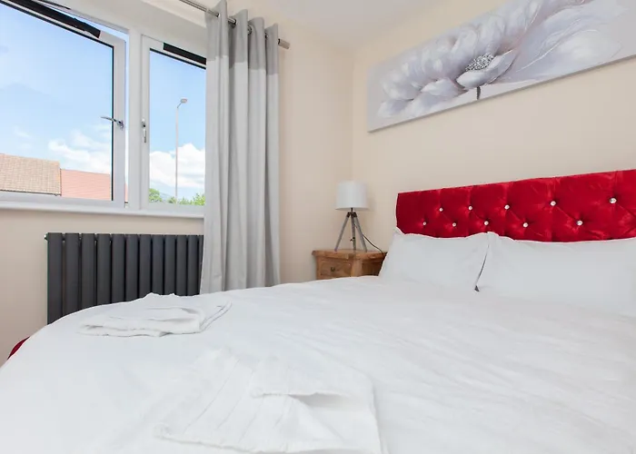 Luxurious Townhouse With Hot Tub Appartamento Edimburgo