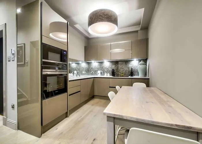 Hamilton Place - Beautiful And With Private Entrance Sleeps 4 Appartamento Edimburgo