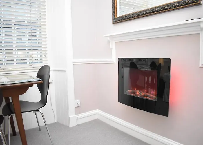 West Port - 2br In The Heart Of The Old Town Just Off The Grassmarket Edinburgh