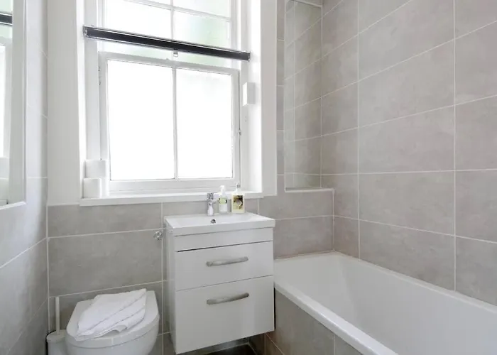 Appartement Beautiful Scandi-inspired One Bed In Stockbridge