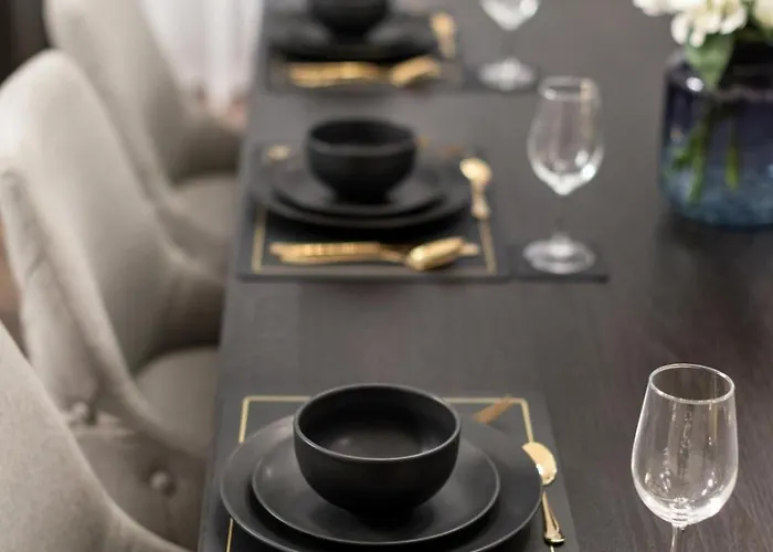 Luxury Georgian Retreat By Sovo Edinburgh