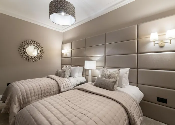 Luxury Georgian Retreat By Sovo Edinburgh