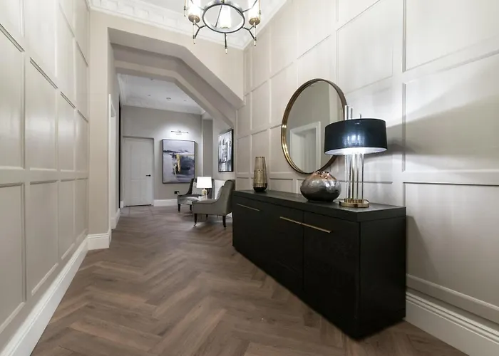 Luxury Georgian Retreat By Sovo Apartment