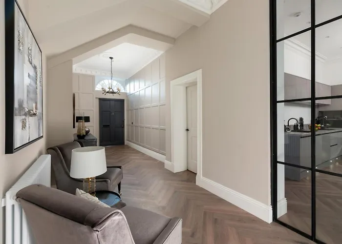 Luxury Georgian Retreat By Sovo Apartment