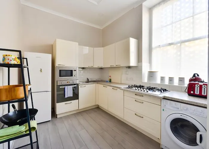 شقة George Iv Bridge - Superbly Located 3 Bedroom! *